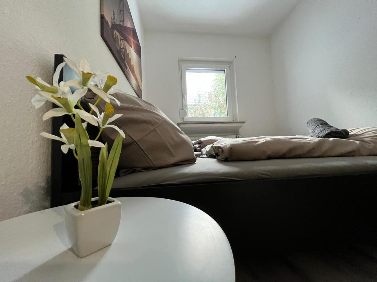 דירות Schoenes Einfaches Zimmer In Oldenburg 109 מראה חיצוני תמונה