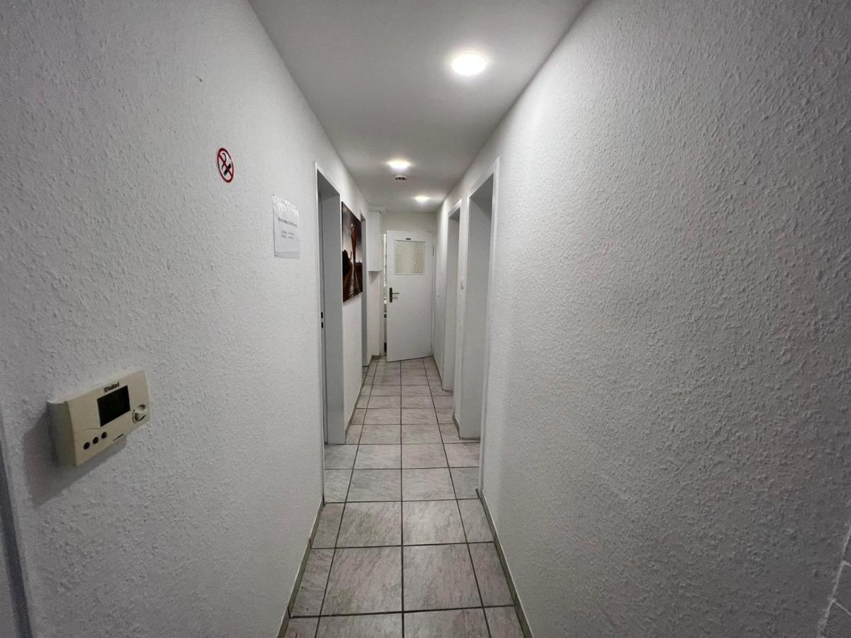 דירות Schoenes Einfaches Zimmer In Oldenburg 109 מראה חיצוני תמונה